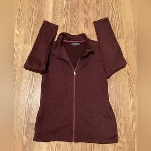 Sweater for men’s full zip long sleeve size XL wine color with bags brand Serra